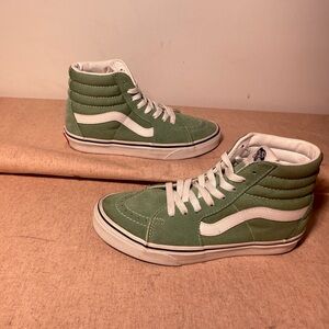 Vans Sk8-Hi High Top Sneakers Green Suede Men’s 5.5 Women’s 7 With Box